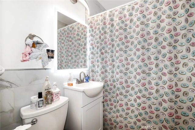 38841 Foxholm Drive, Palmdale, CA 93551