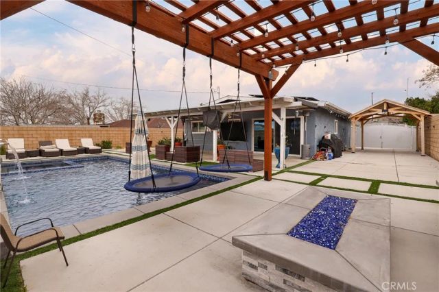 38841 Foxholm Drive, Palmdale, CA 93551