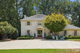 400 Fesbrook Court, Charlotte, NC 28270