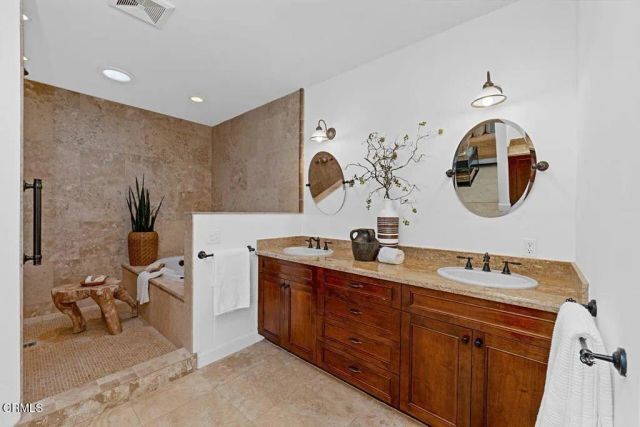1109 Wiladonda Drive, La Canada Flintridge, CA 91011