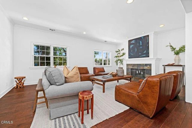 1109 Wiladonda Drive, La Canada Flintridge, CA 91011