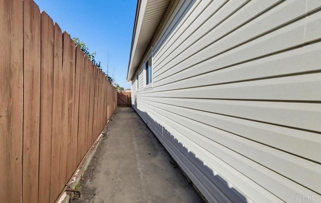 421 Locdel Court, Chula Vista, CA 91911