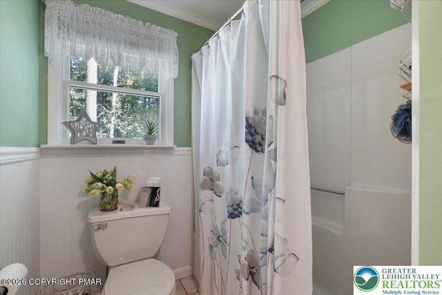 137 Outer Drive, Coolbaugh Twp, PA 18347