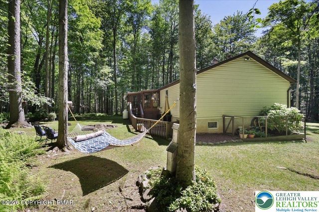 137 Outer Drive, Coolbaugh Twp, PA 18347