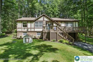 137 Outer Drive, Coolbaugh Twp, PA 18347