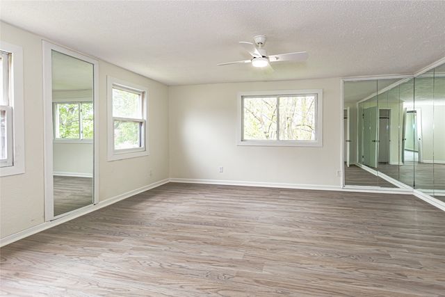395 S Troy, Robins, IA 52328