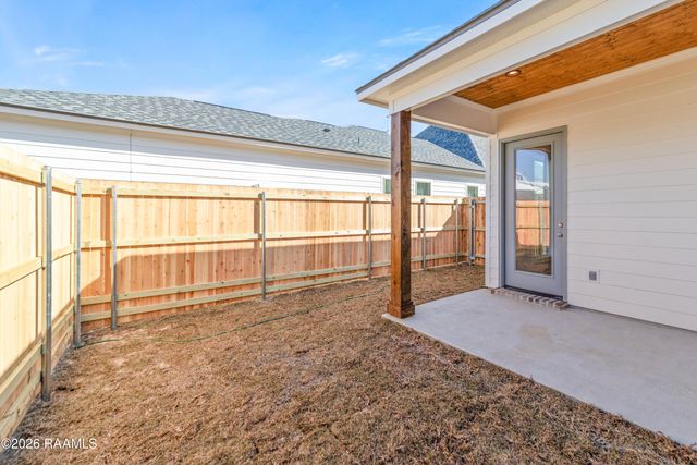 106 Newtown Drive, Lafayette, LA 70508