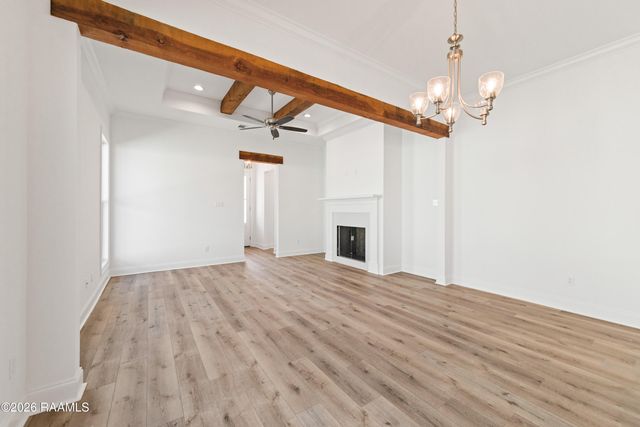 106 Newtown Drive, Lafayette, LA 70508