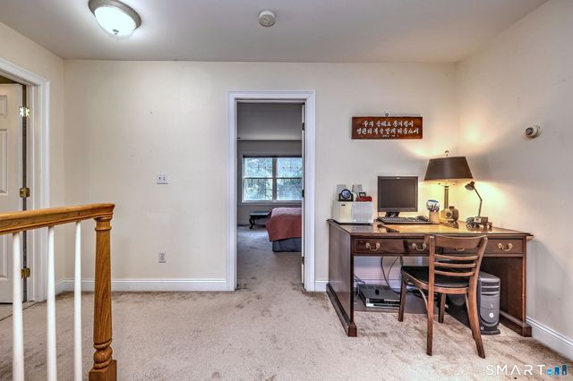 15 Jasmine Circle 15, Milford, CT 06461