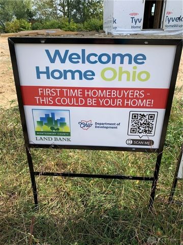 1039 Bunche Drive, Dayton, OH 45417