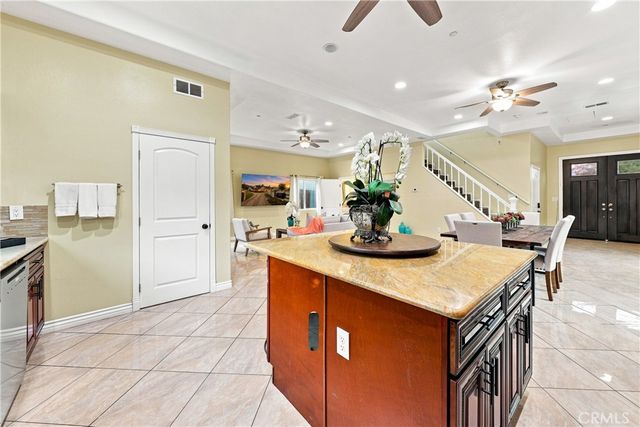 613 N. Raitt St., Santa Ana, CA 92703
