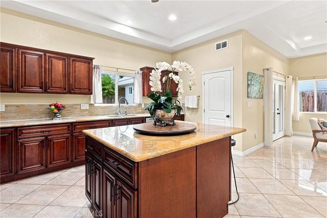 613 N. Raitt St., Santa Ana, CA 92703