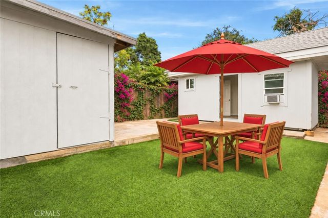 613 N. Raitt St., Santa Ana, CA 92703