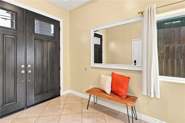 613 N. Raitt St., Santa Ana, CA 92703