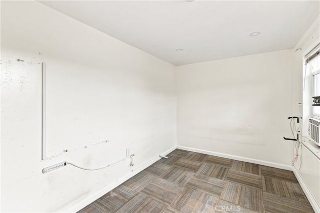 613 N. Raitt St., Santa Ana, CA 92703