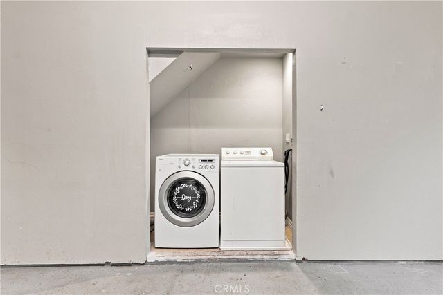 613 N. Raitt St., Santa Ana, CA 92703
