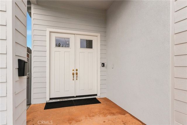 613 N. Raitt St., Santa Ana, CA 92703