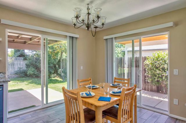 1279 Siggson Ave, Escondido, CA 92027
