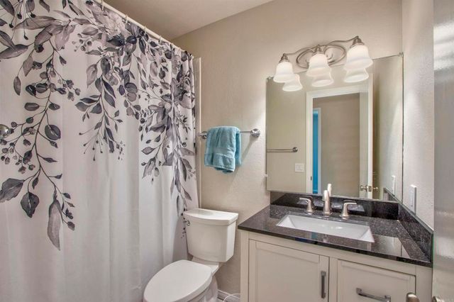 1279 Siggson Ave, Escondido, CA 92027