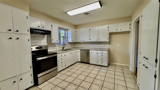 1463 Beechwood Lane, Abilene, TX 79603