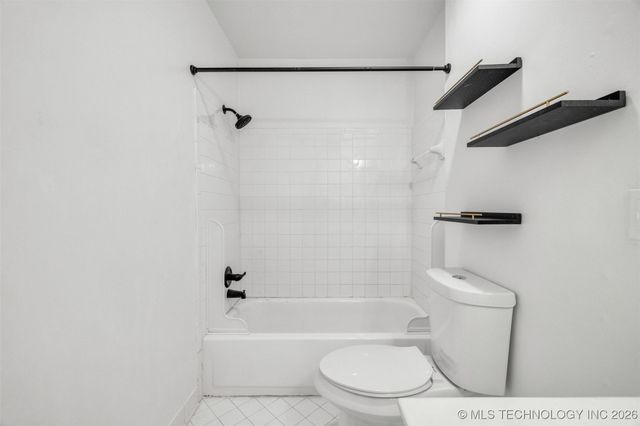 4406 E 68th Street 472, Tulsa, OK 74136