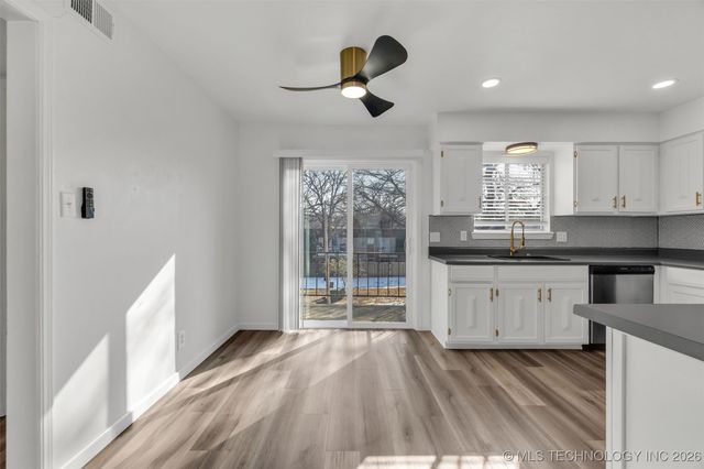 4406 E 68th Street 472, Tulsa, OK 74136