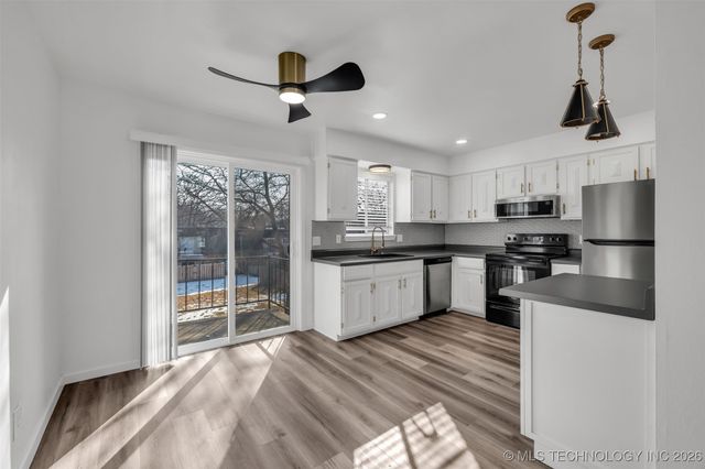 4406 E 68th Street 472, Tulsa, OK 74136