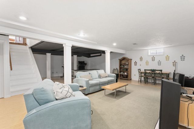 53071 Juday Creek Boulevard, Granger, IN 46530