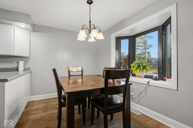 2132 Timbercrest Drive, Columbus, IN 47203