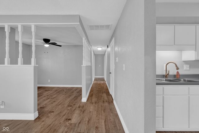 2132 Timbercrest Drive, Columbus, IN 47203