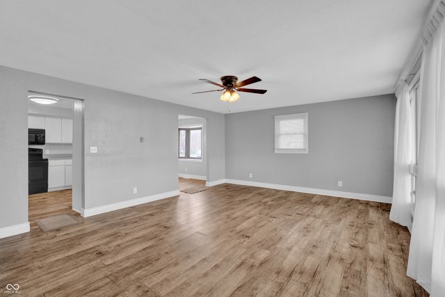 2132 Timbercrest Drive, Columbus, IN 47203