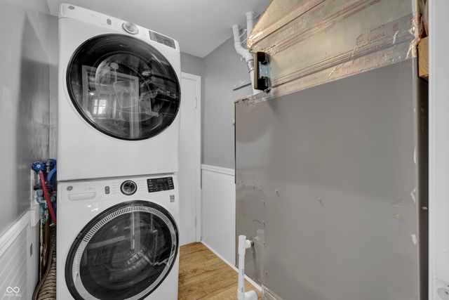 2132 Timbercrest Drive, Columbus, IN 47203