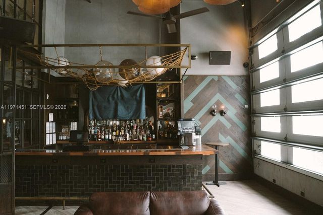 150 NW 24th St, Miami, FL 33127