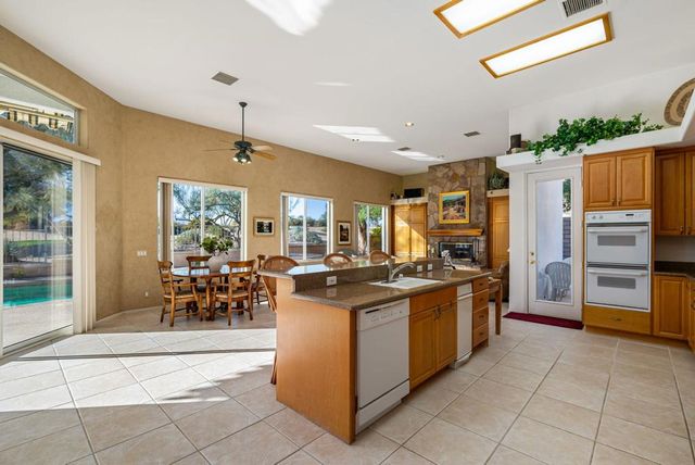 38 Lucerne Drive, Palm Desert, CA 92260