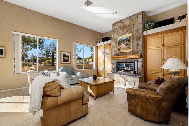 38 Lucerne Drive, Palm Desert, CA 92260