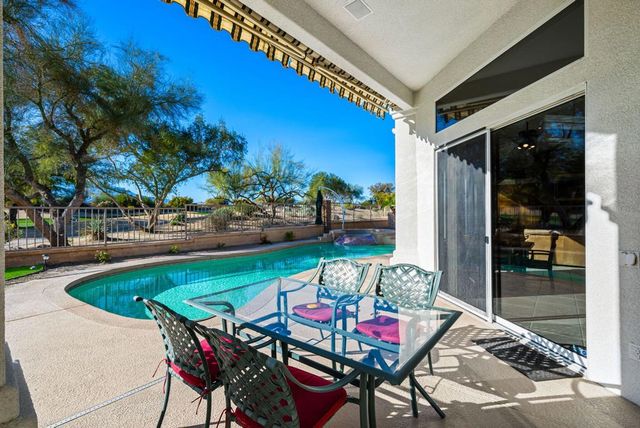 38 Lucerne Drive, Palm Desert, CA 92260