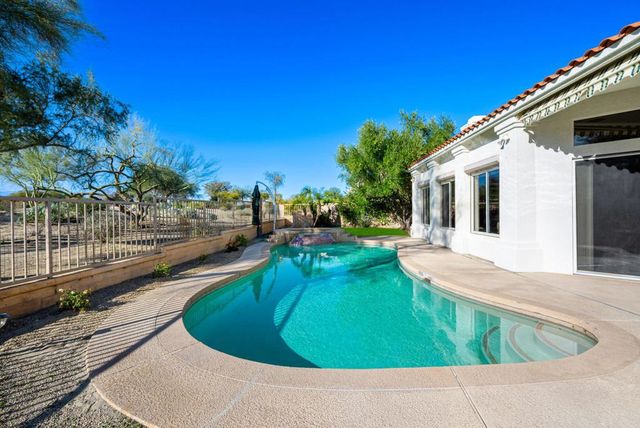 38 Lucerne Drive, Palm Desert, CA 92260