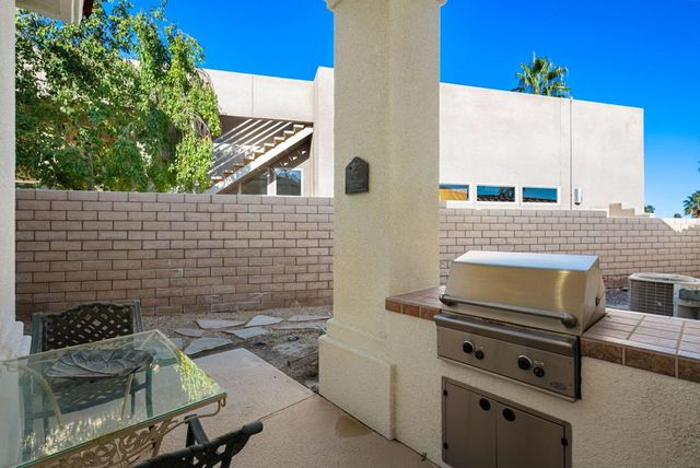 38 Lucerne Drive, Palm Desert, CA 92260