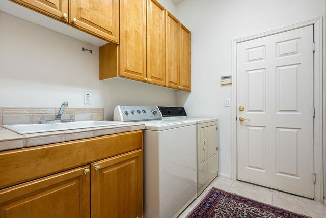 38 Lucerne Drive, Palm Desert, CA 92260