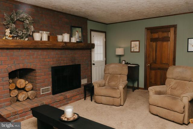 1105 CIDER PRESS RD, Manheim, PA 17545