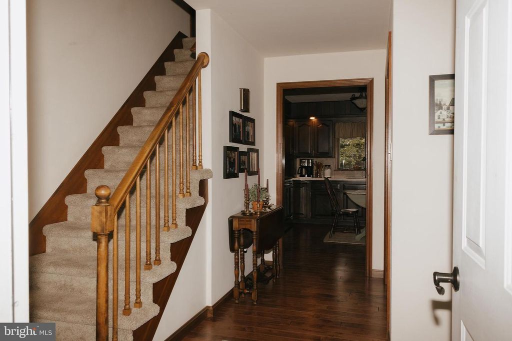 1105 CIDER PRESS RD, Manheim, PA 17545
