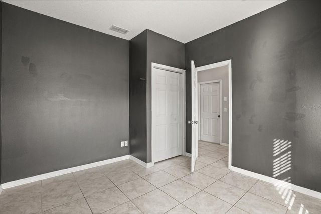 3193 ZANDER DRIVE, Grand Island, FL 32735