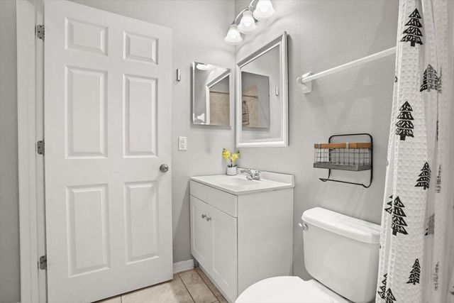 3193 ZANDER DRIVE, Grand Island, FL 32735