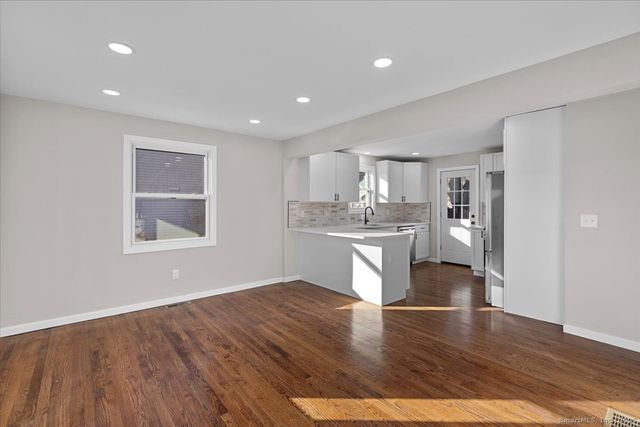 34 Arbor Street, Stratford, CT 06614