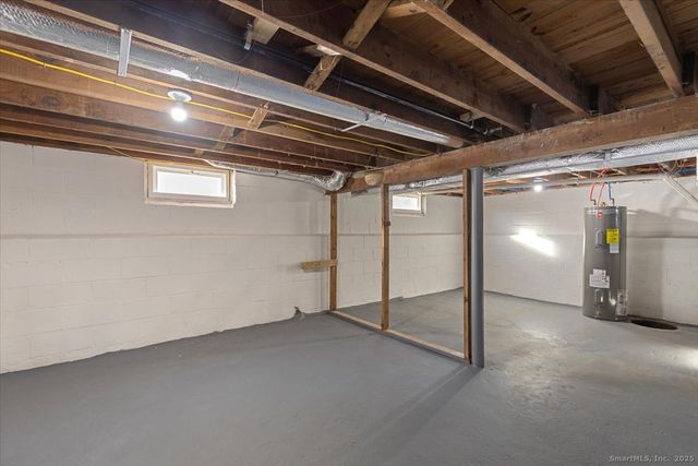 34 Arbor Street, Stratford, CT 06614