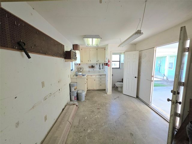 308 Echo Lane, Livingston, TX 77351