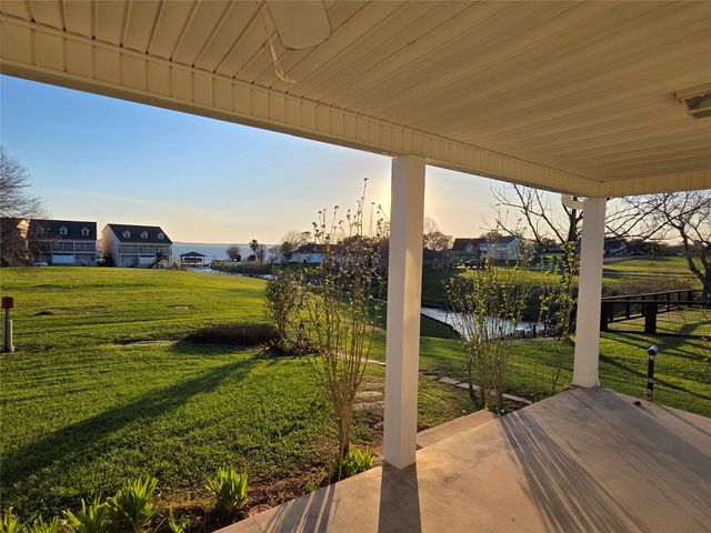 308 Echo Lane, Livingston, TX 77351