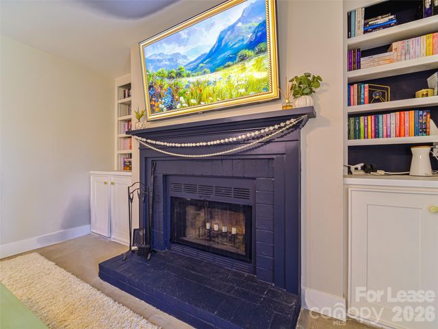 3300 Selwyn Farms Lane 5, Charlotte, NC 28209
