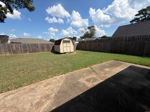 618 Nottingham Cv, Jacksonville, AR 72076