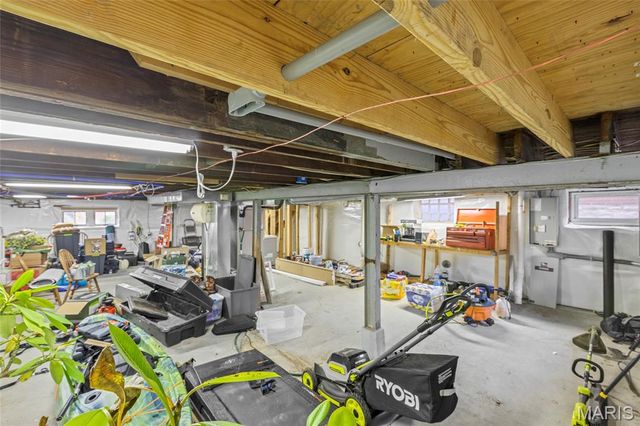 4978 Odell Street, St Louis, MO 63139